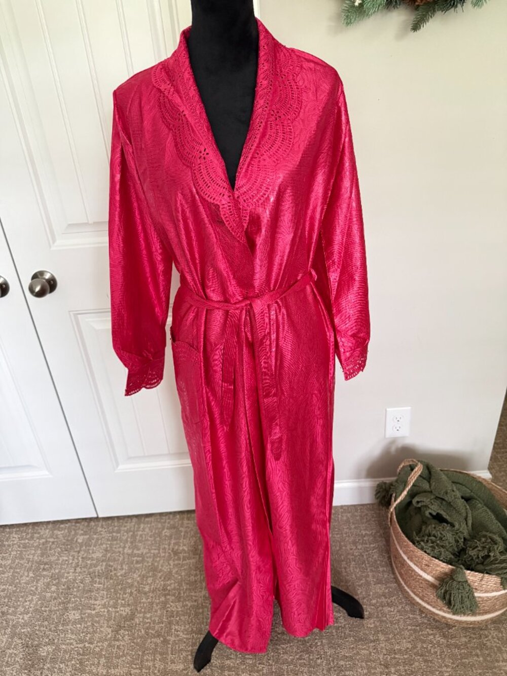 Stunning One-of-a-kind Robe! - Picture 2 of 6